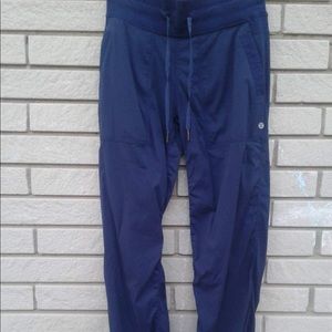 Lululemon size 6.
